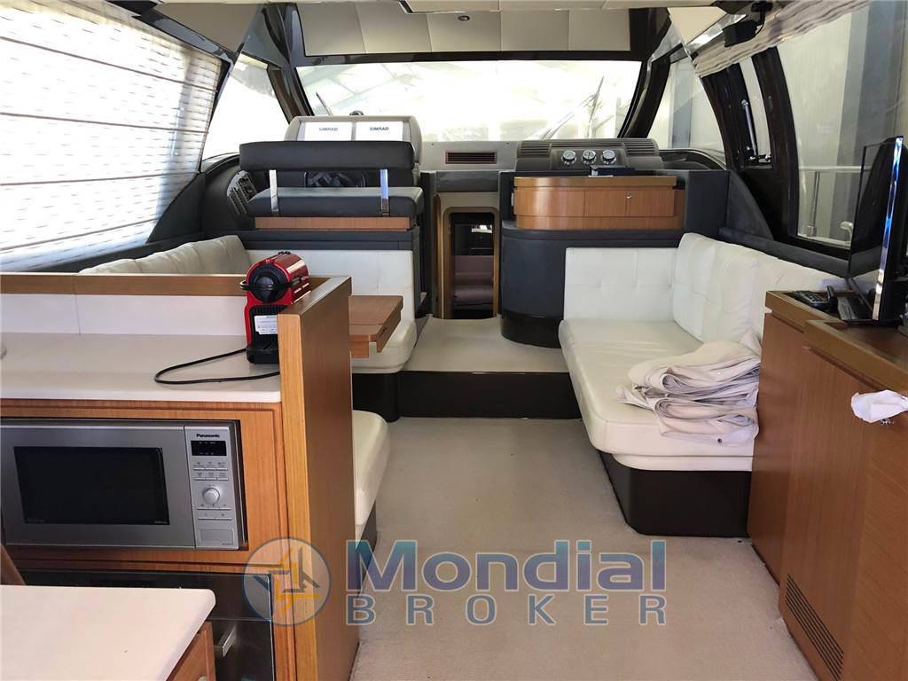 Ferretti 500
