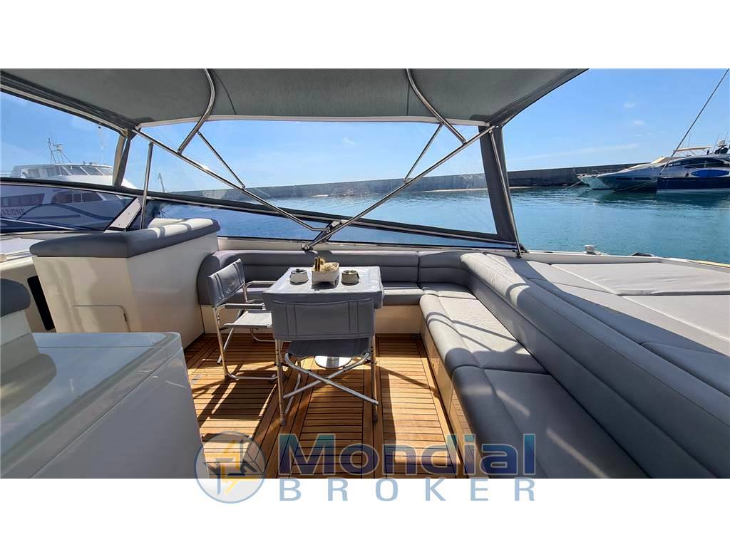 Magnum marine 53