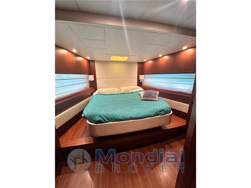 Cayman yacht 62 ht