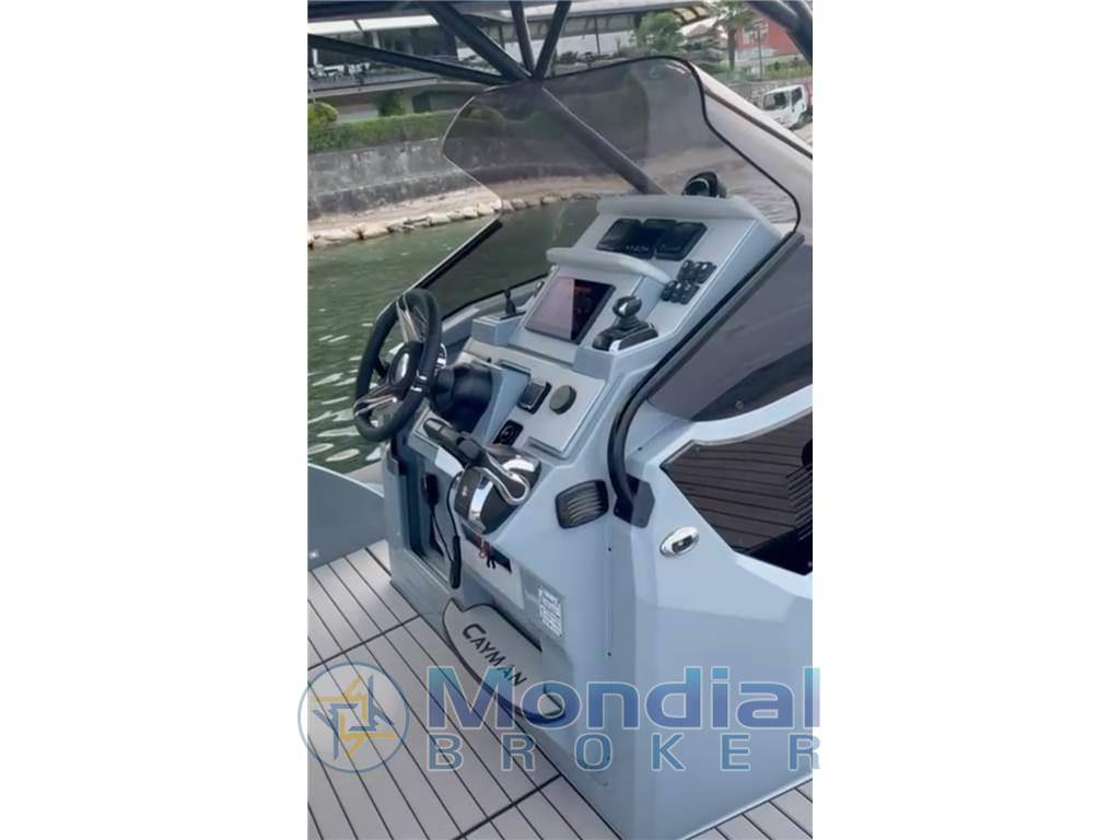 Ranieri international Cayman 38.0