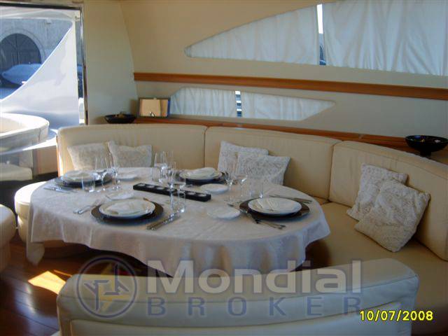Pershing 88
