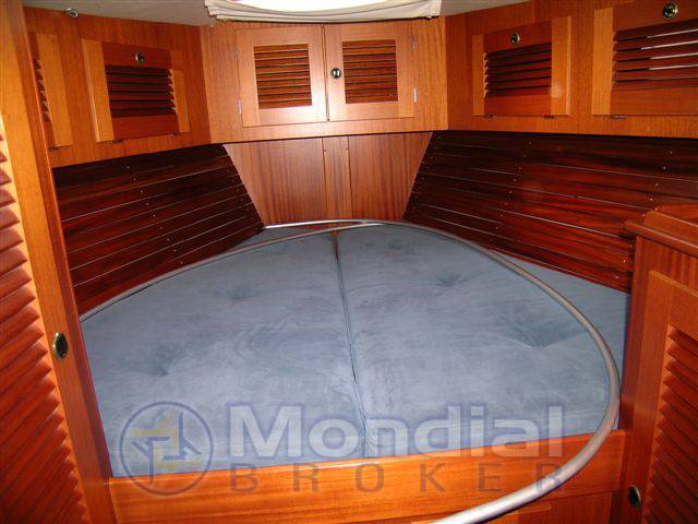 Hallberg-rassy 53