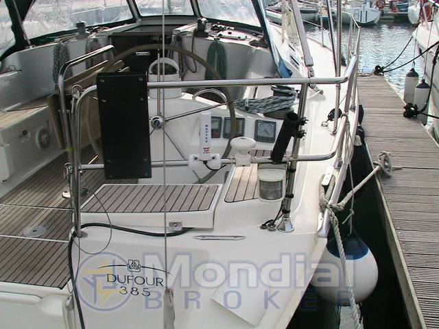 Dufour 385