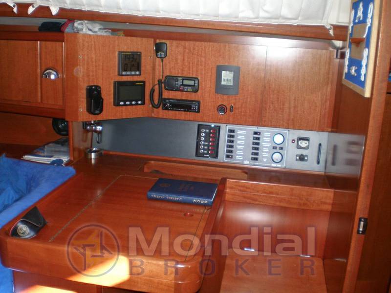 Dufour 385