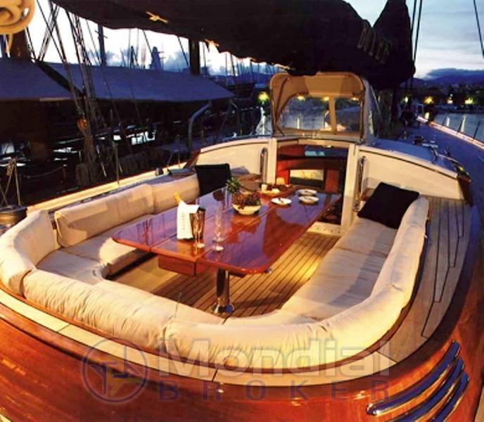 Far ocean and bolero yachts sa Bolero