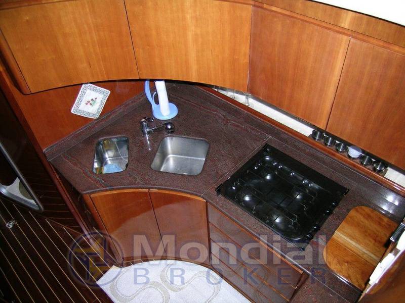 Azimut Az 40 fly