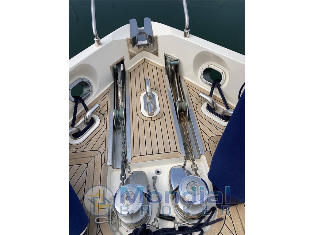 Ferretti 720