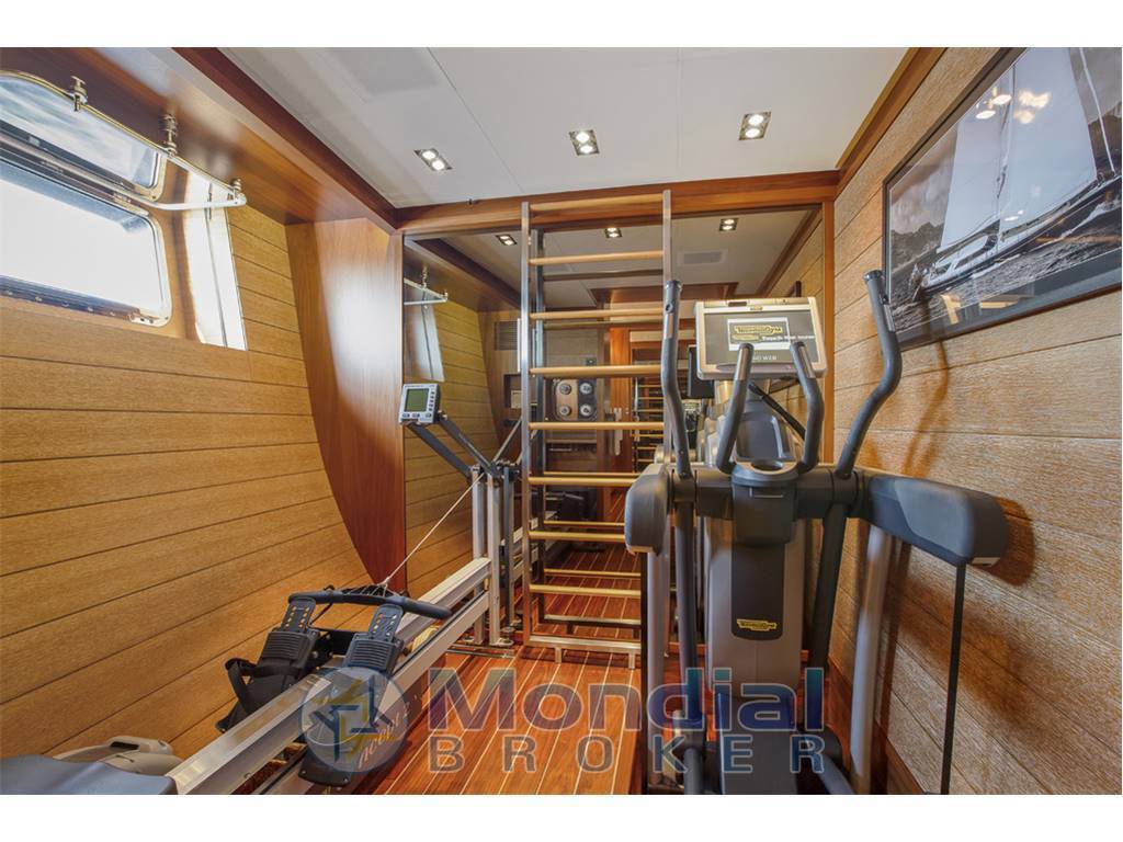 Perini navi Perini 40m fast cruising line