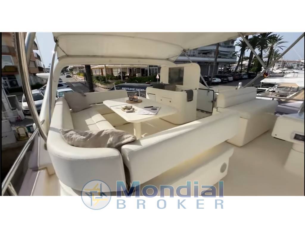 Ferretti 630