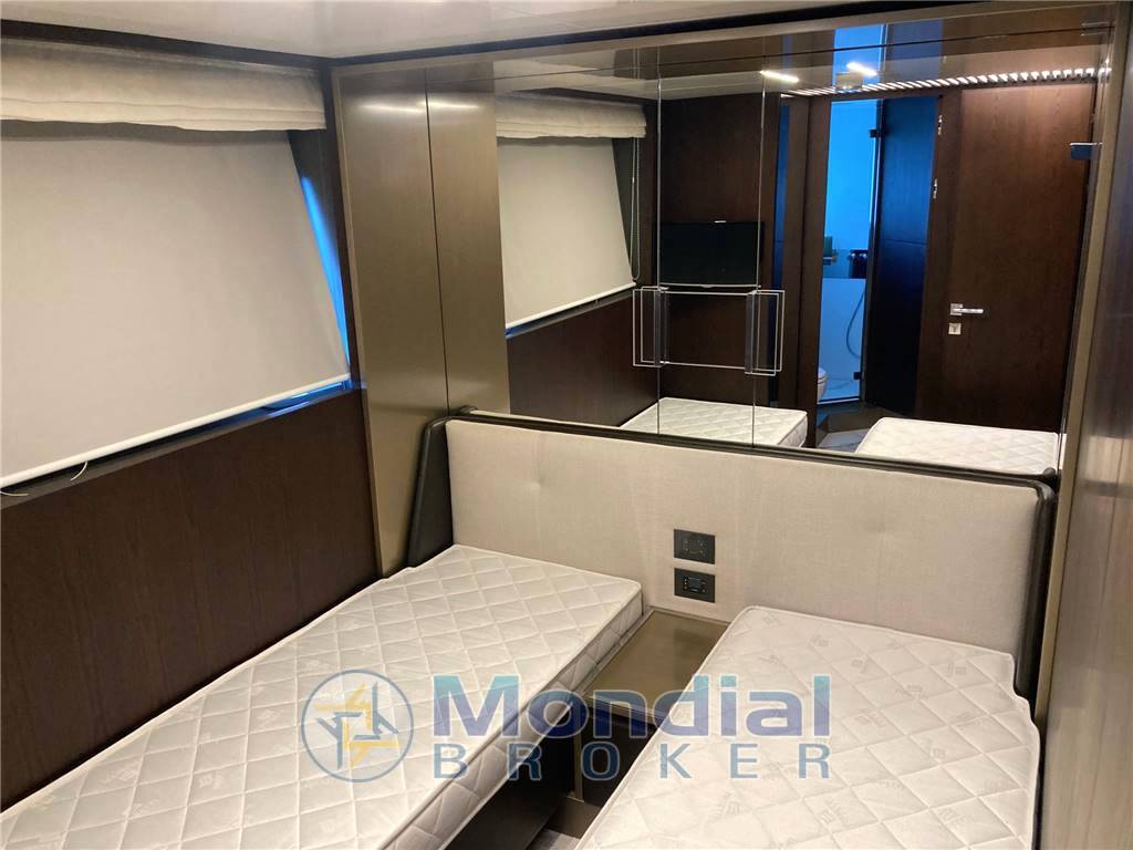 Ferretti yachts Ferretti 850 ht