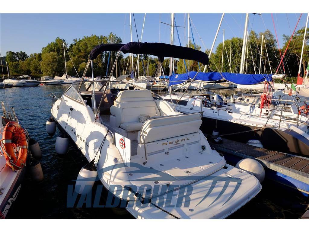 Regal marine Commodore 2665