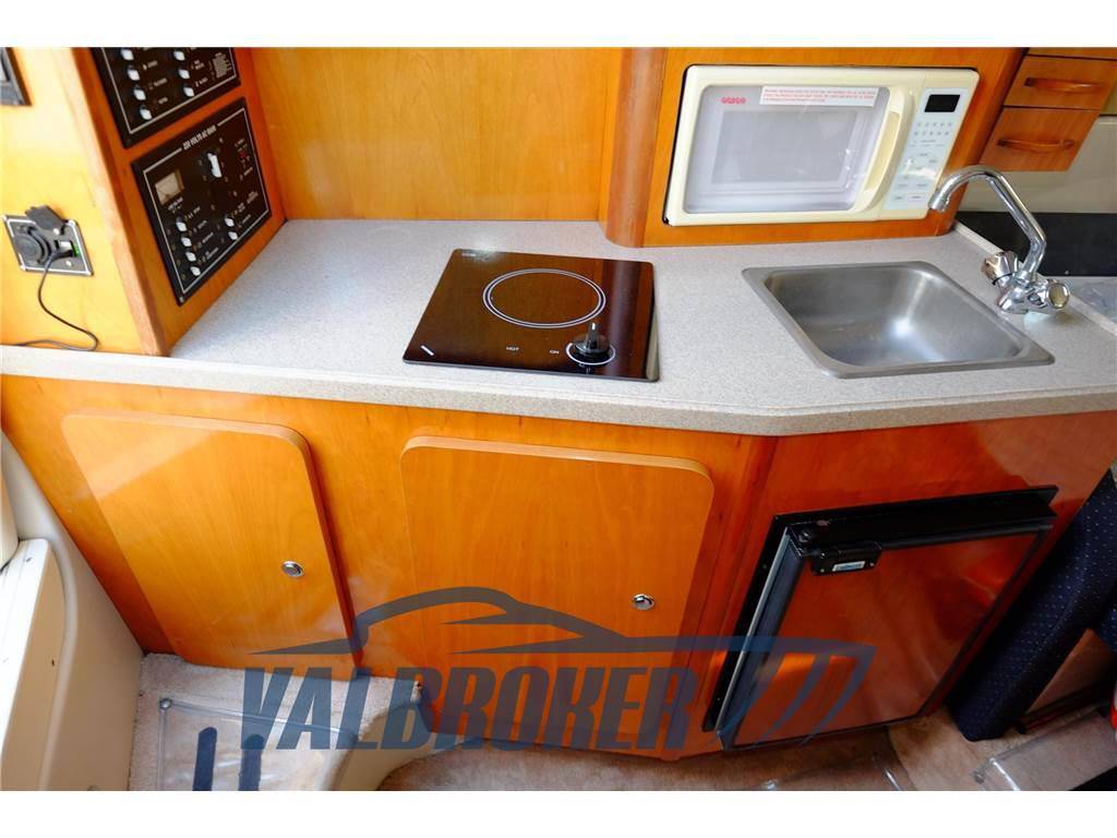 Regal marine Commodore 2665