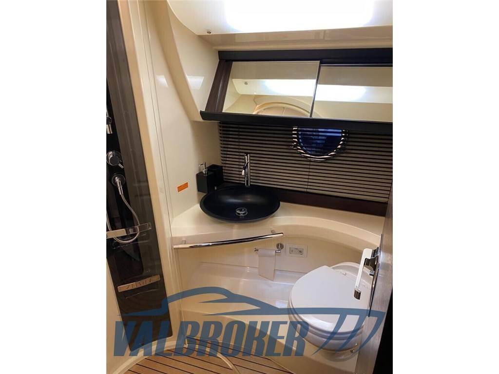 Azimut 40s