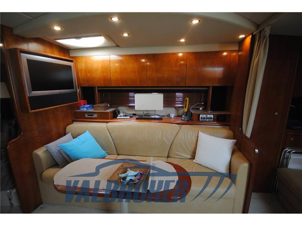 Cruisers yachts 390 sc