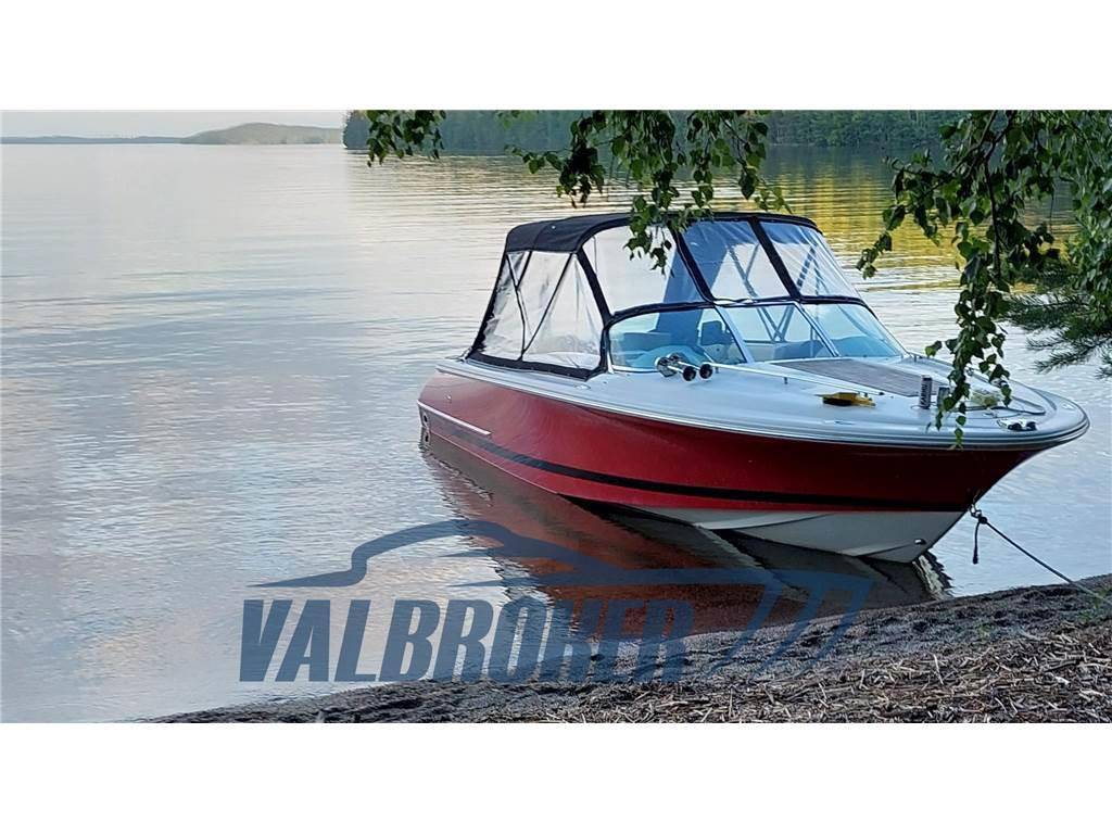 Chris craft Corsair 25