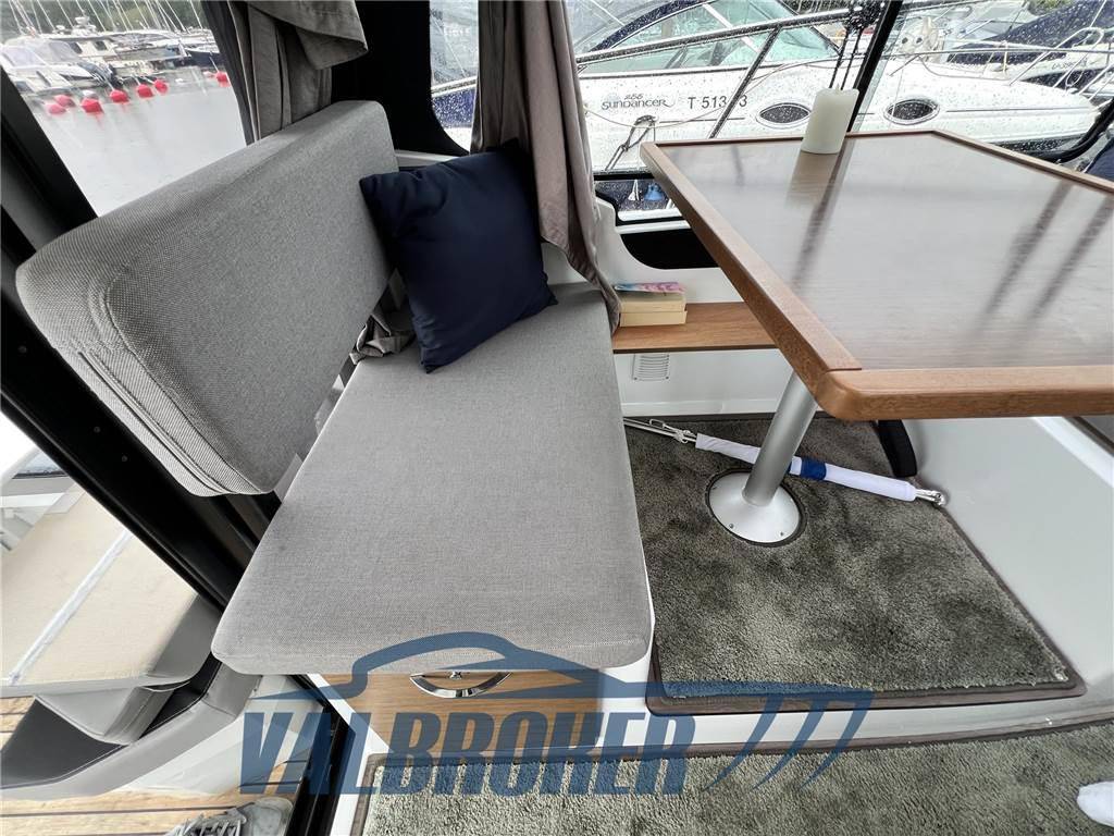Jeanneau Merry fisher 895