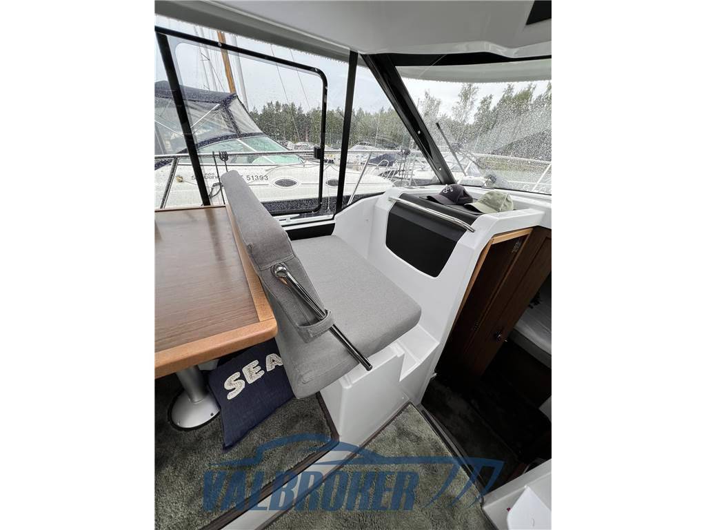 Jeanneau Merry fisher 895