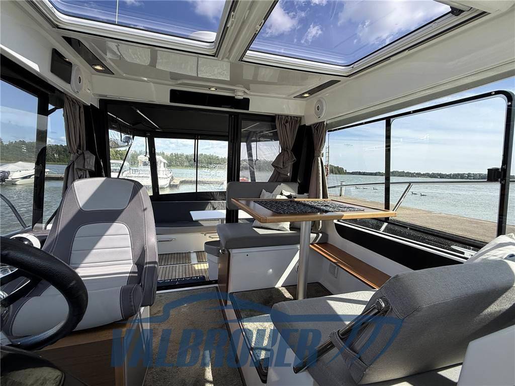 Jeanneau Merry fisher 895