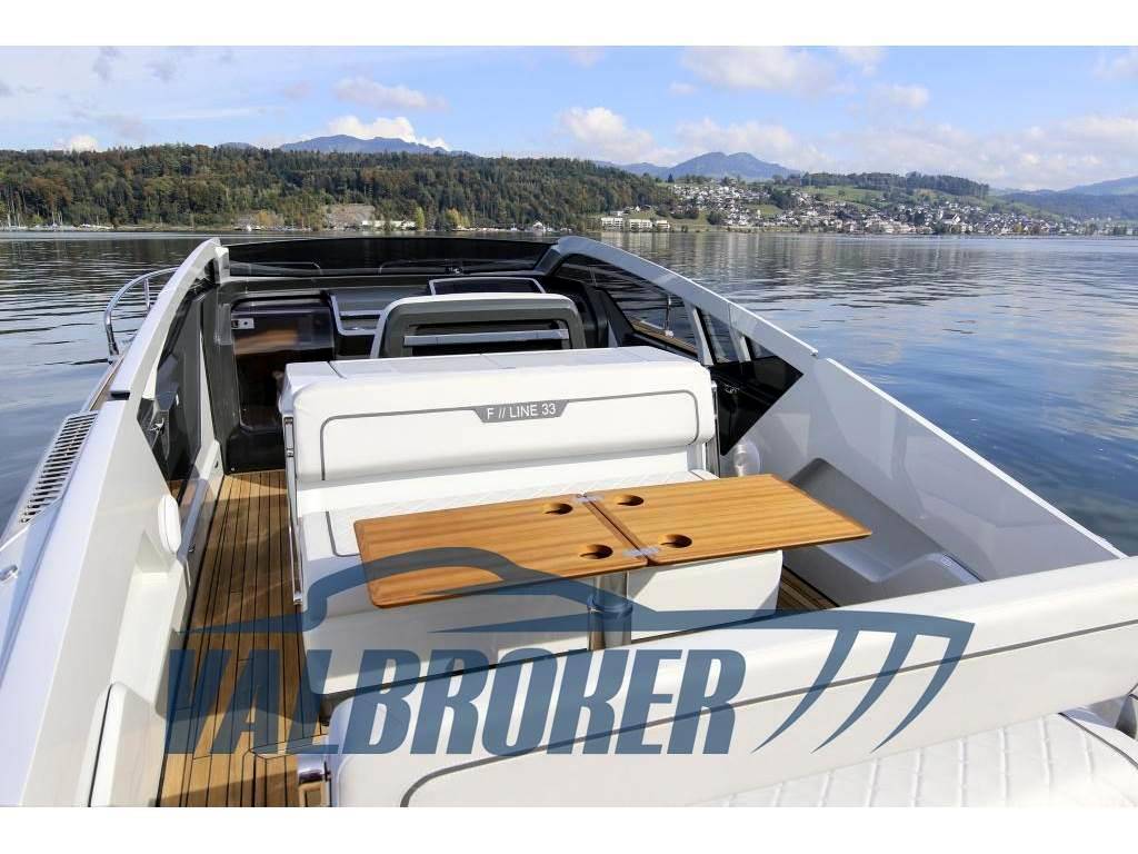 Fairline F-line 33