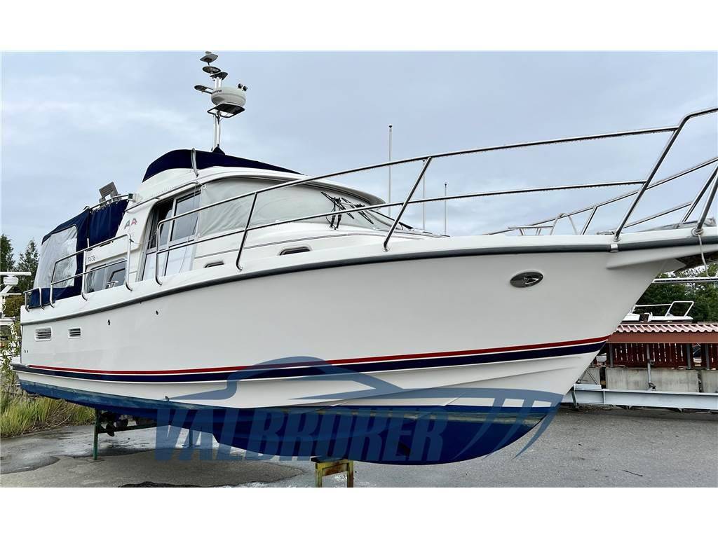Nimbus 340 commander