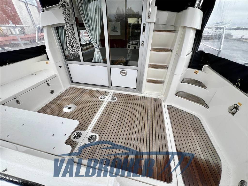 Nimbus 340 commander