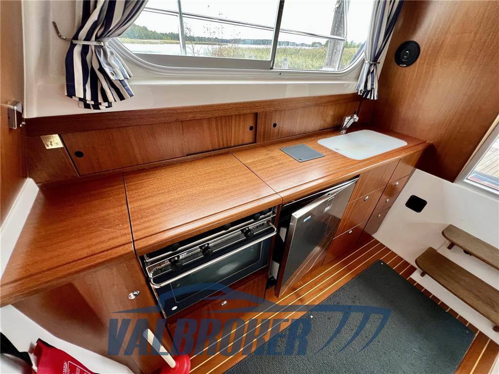 Nimbus 340 commander