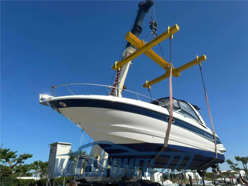 Crownline 315 scr