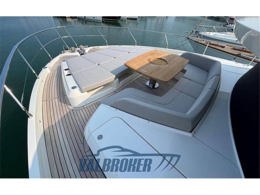 Absolute 68 navetta