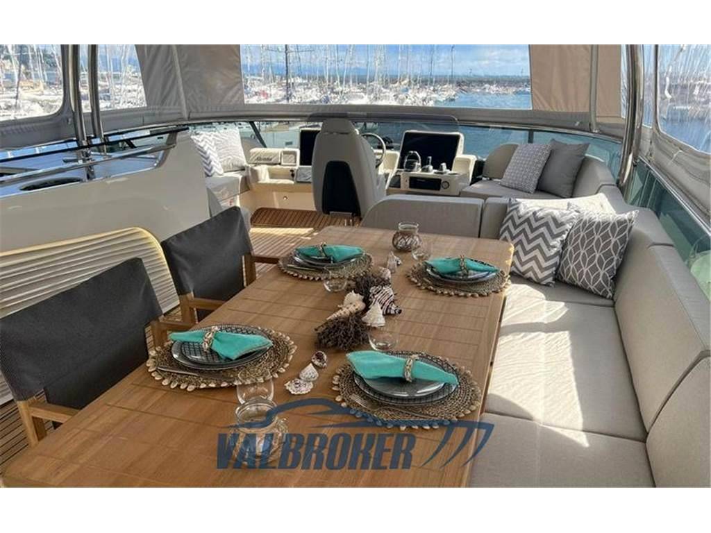 Absolute 68 navetta