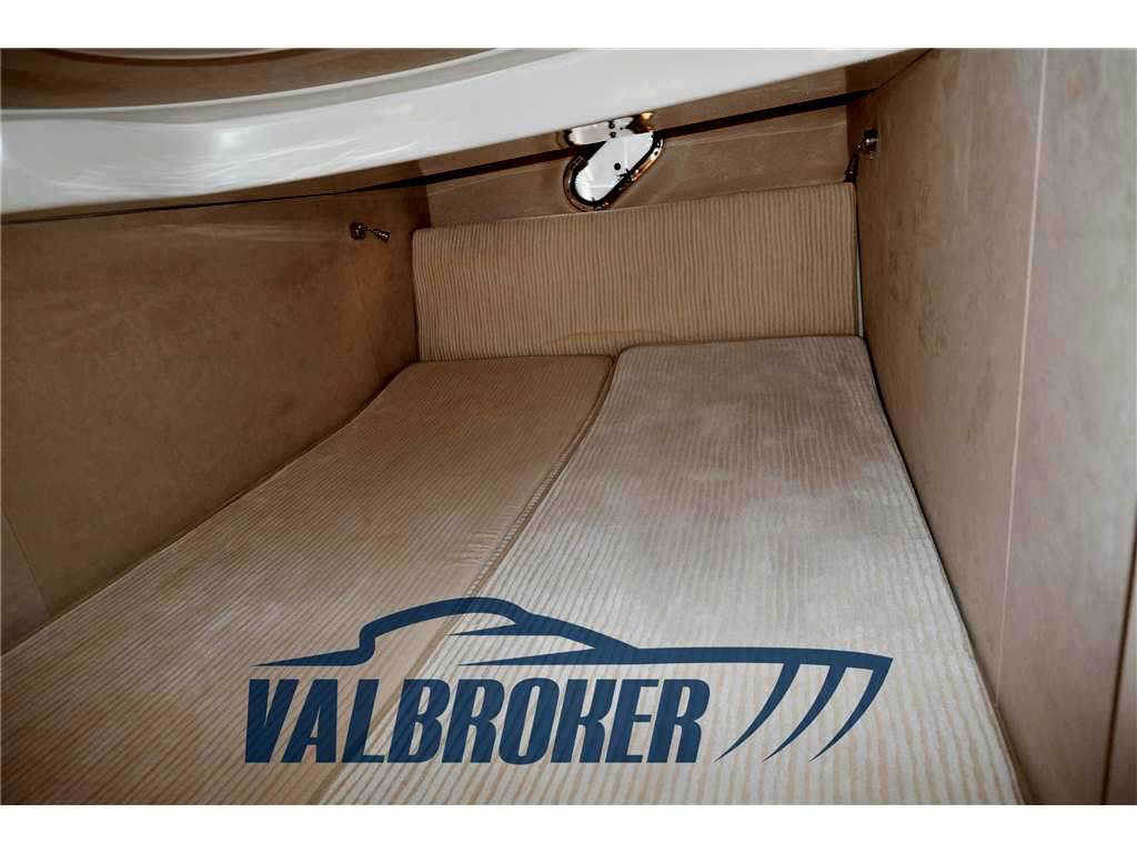 Cranchi Pelican 32