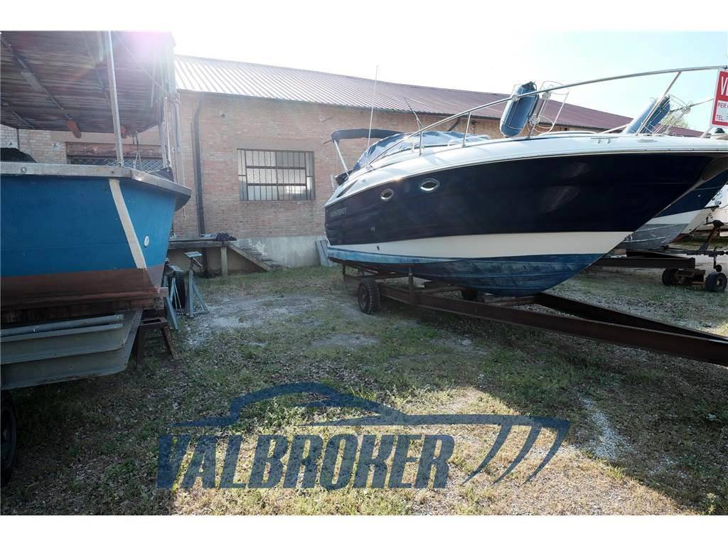 Monterey boats 245 cr