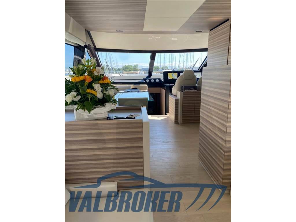 Ferretti yachts Ferretti 670