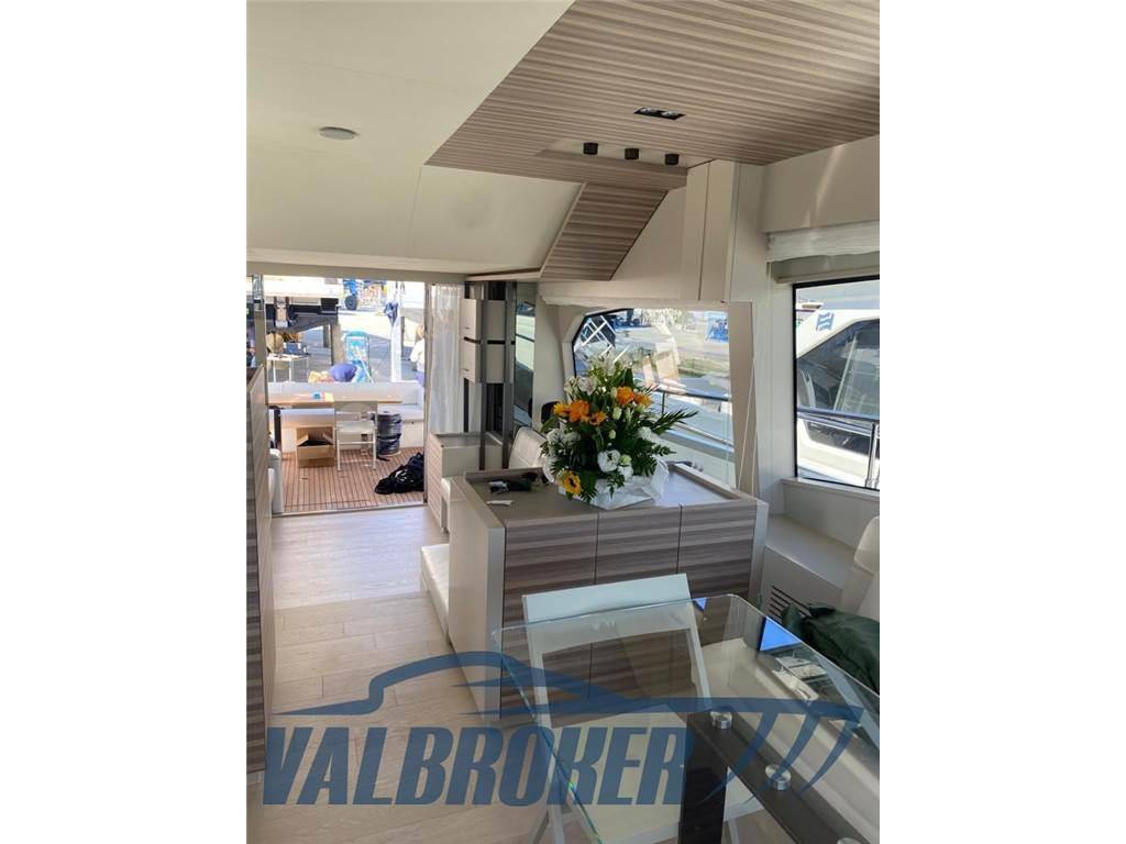 Ferretti yachts Ferretti 670