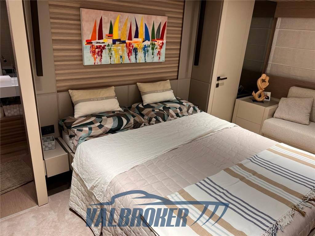 Ferretti yachts Ferretti 670