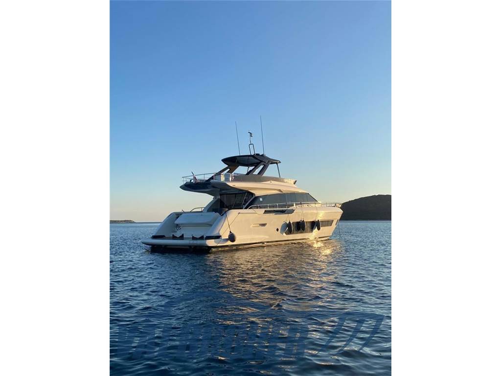 Ferretti yachts Ferretti 670