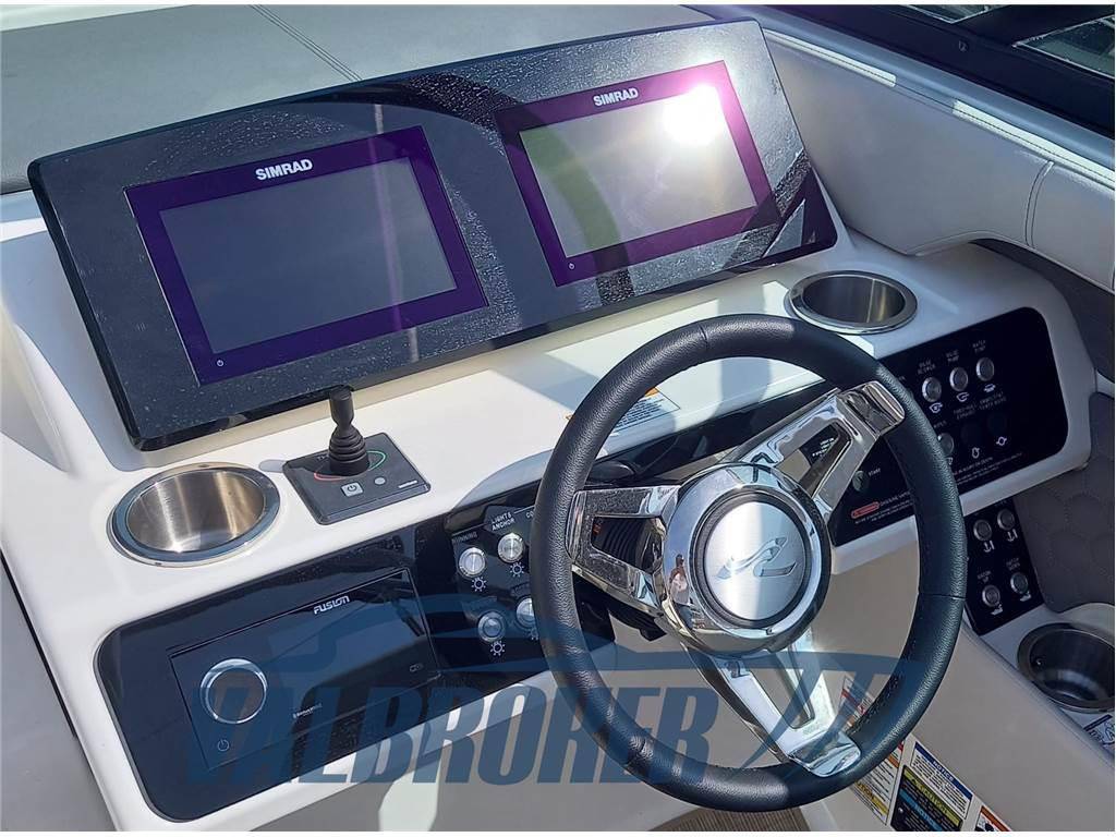 Sea ray 250 sun sport