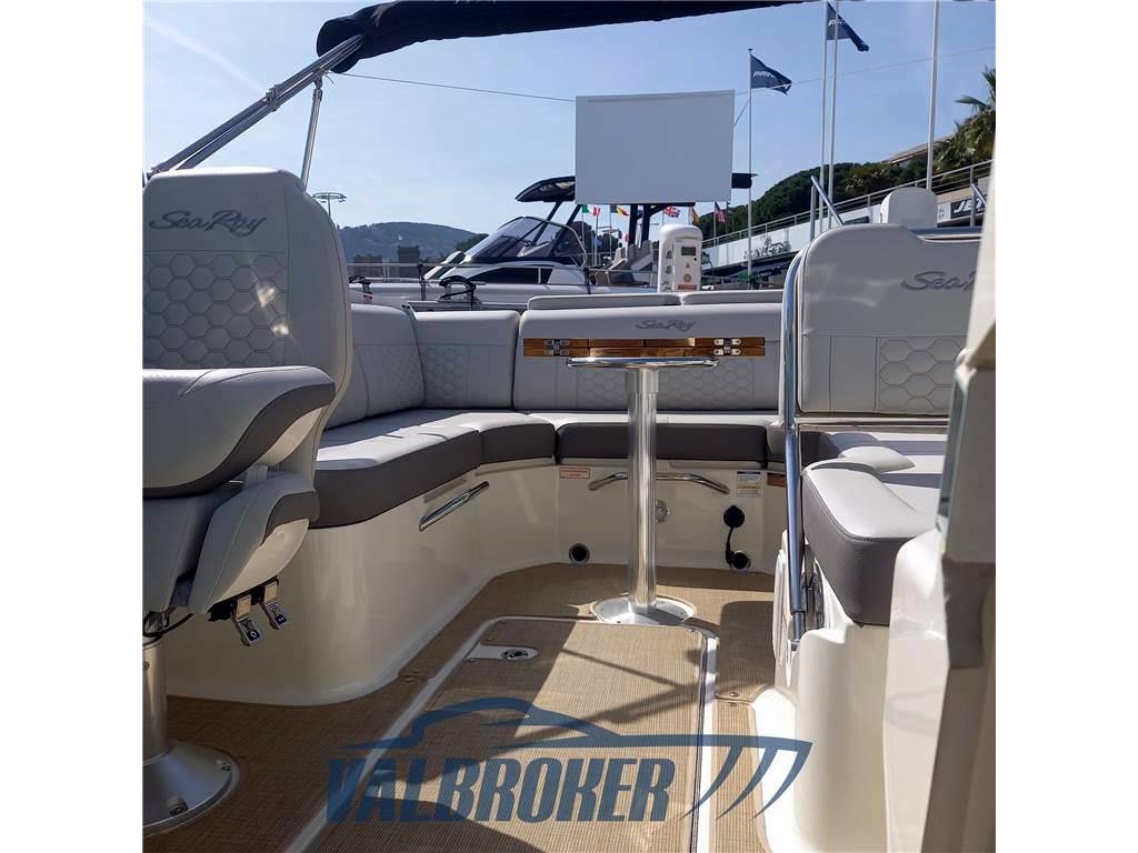 Sea ray 250 sun sport