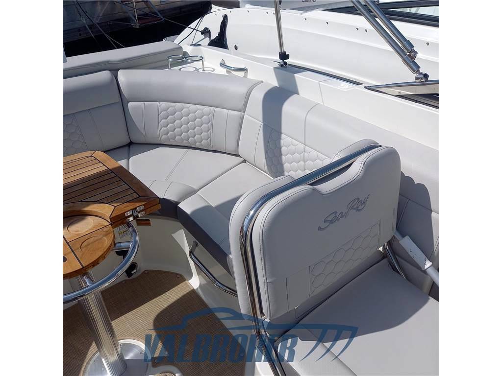 Sea ray 250 sun sport