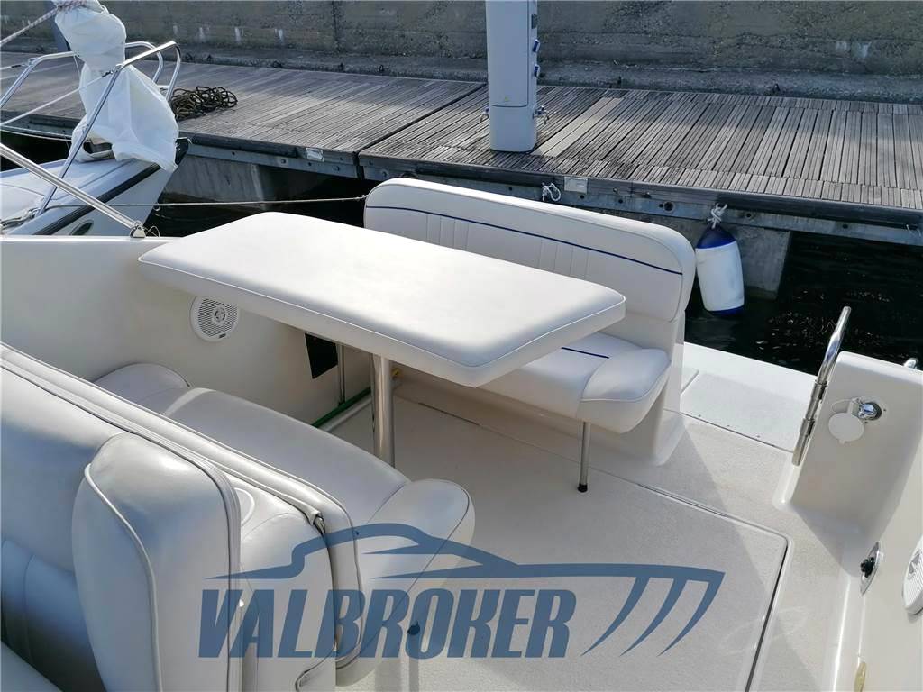 Crownline 268 cr