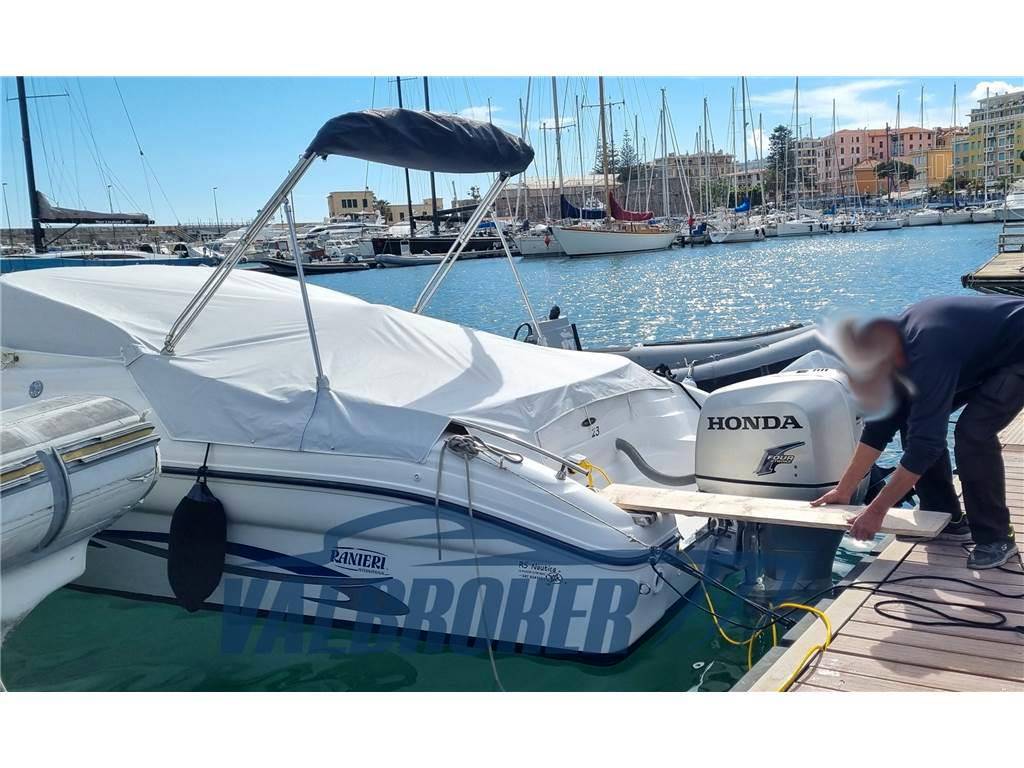 Ranieri cantiere Sea lady 23