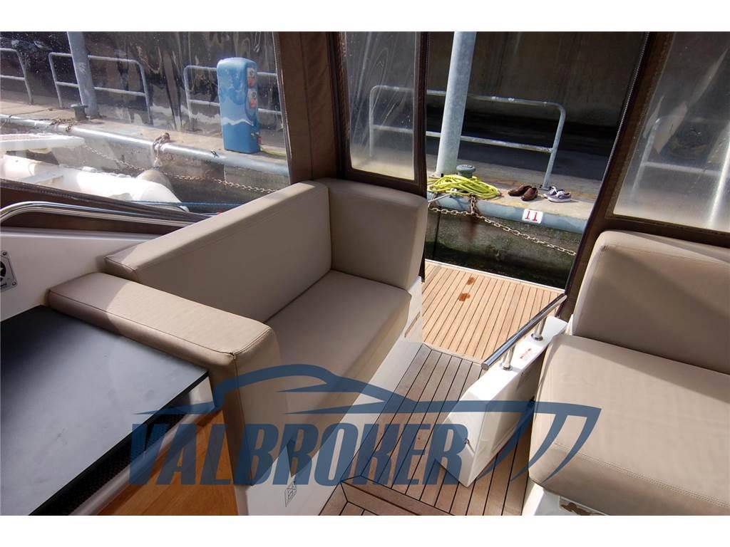 Sealine Sc 35