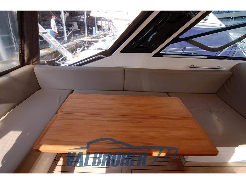 Sealine Sc 35