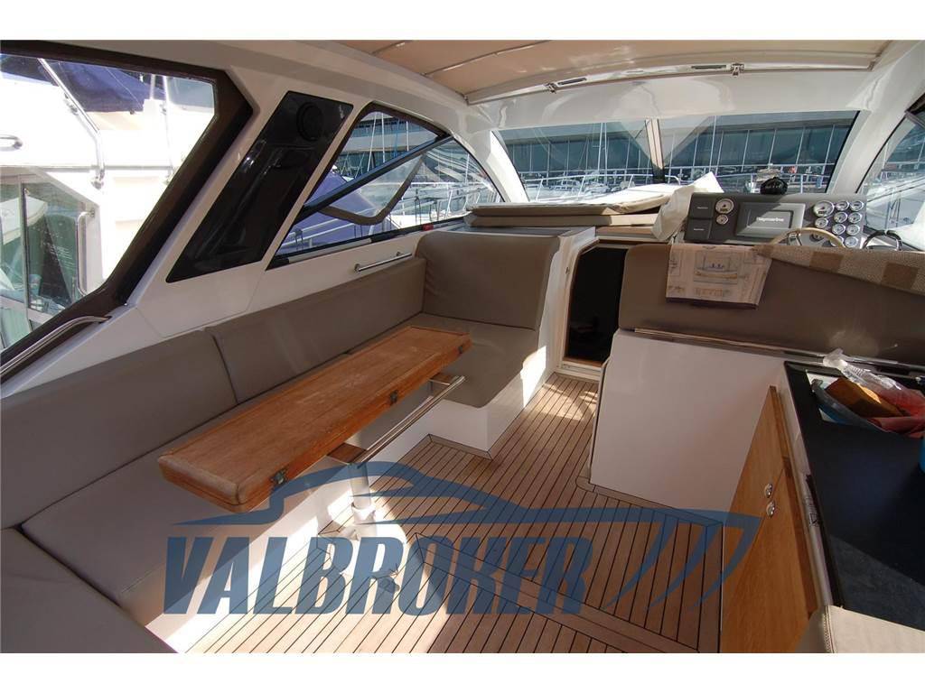 Sealine Sc 35