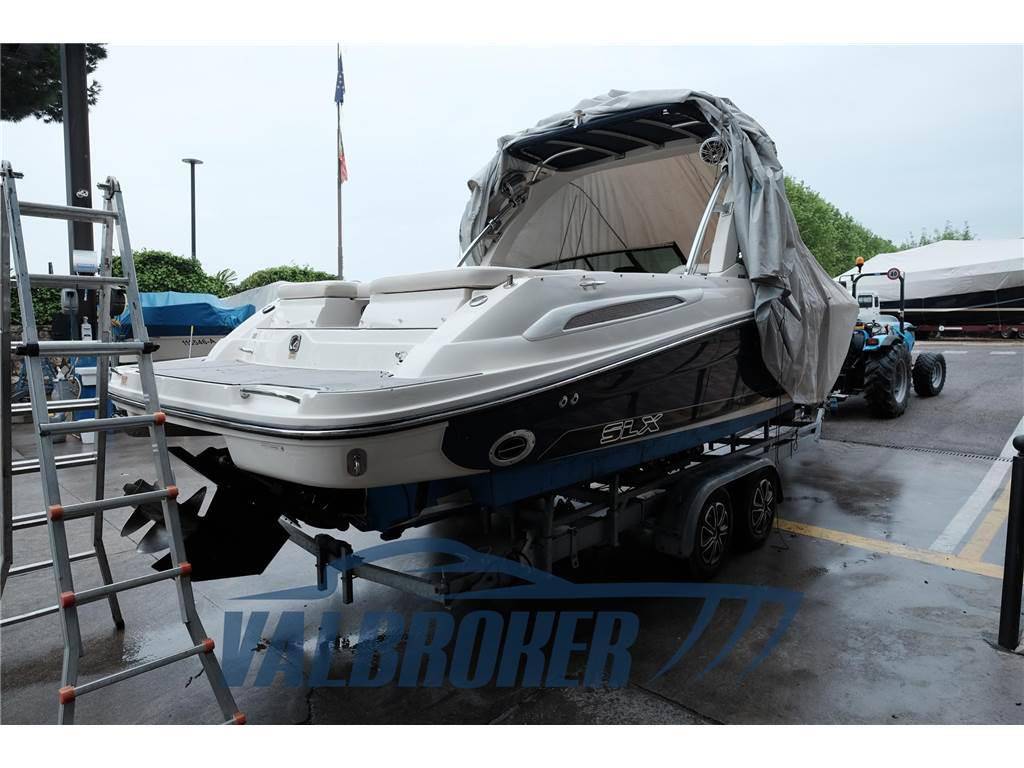 Sea ray 250 slx