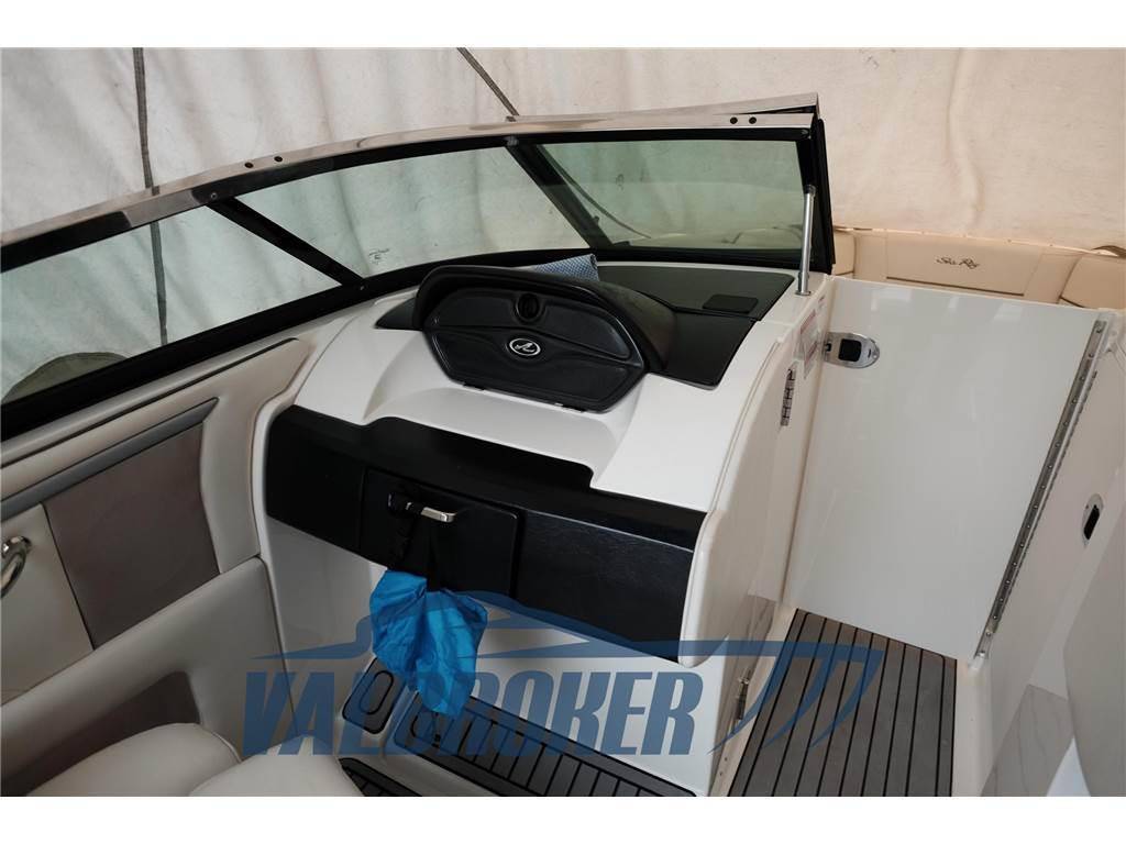 Sea ray 250 slx