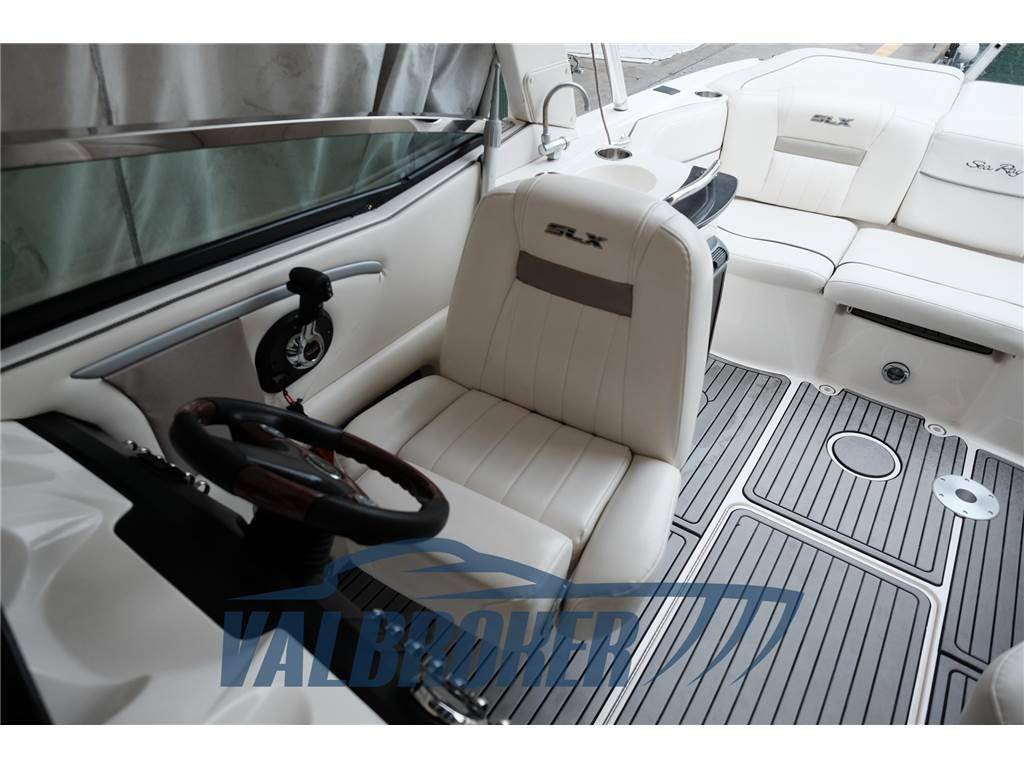 Sea ray 250 slx