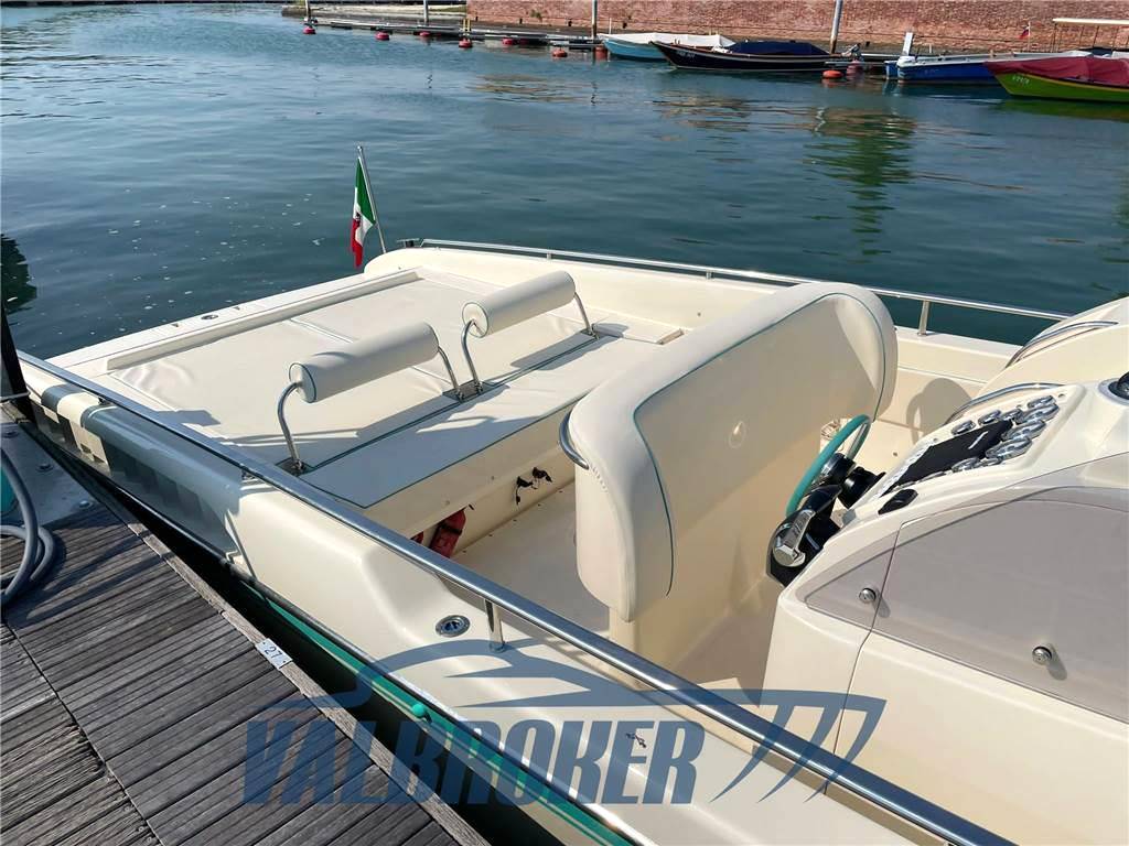 Nautirama Iguana 35