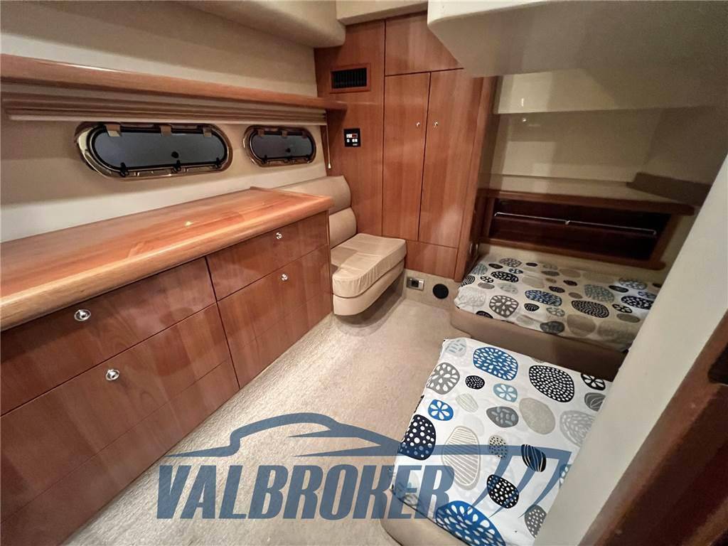 Sealine C 39