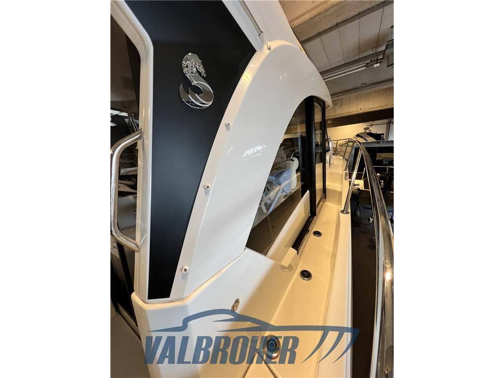 Beneteau Antares 9