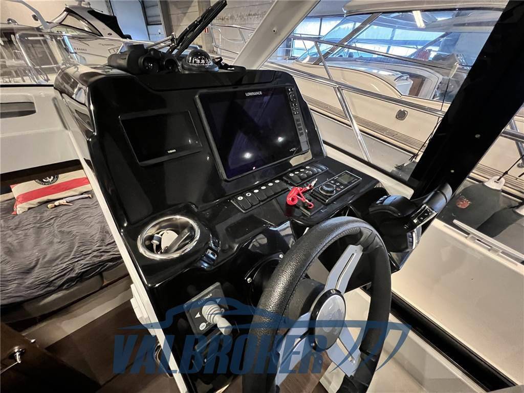 Beneteau Antares 9